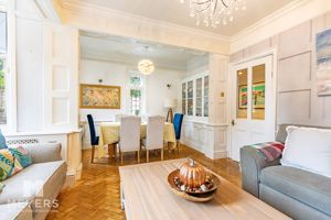 Photo 24- click for photo gallery